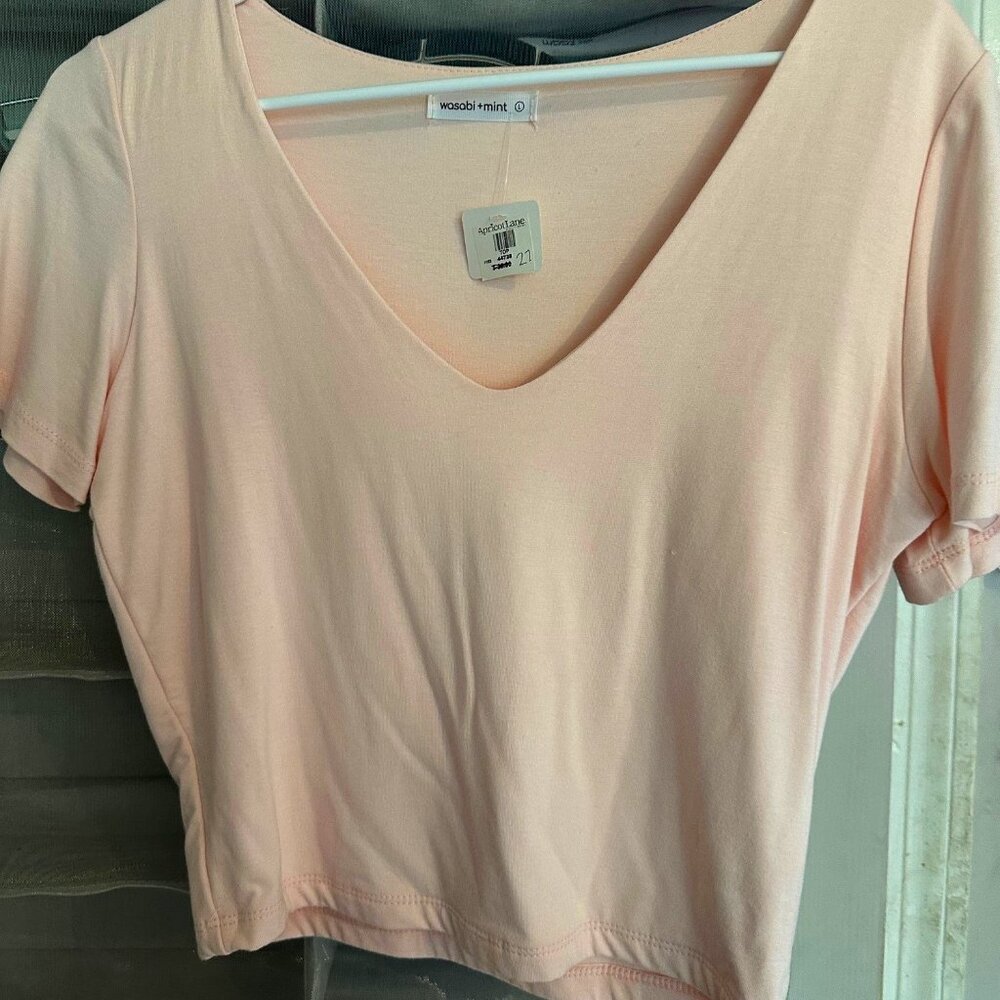 NWT - CUTE Light Pink Crop Top -- Wasabi+Mint